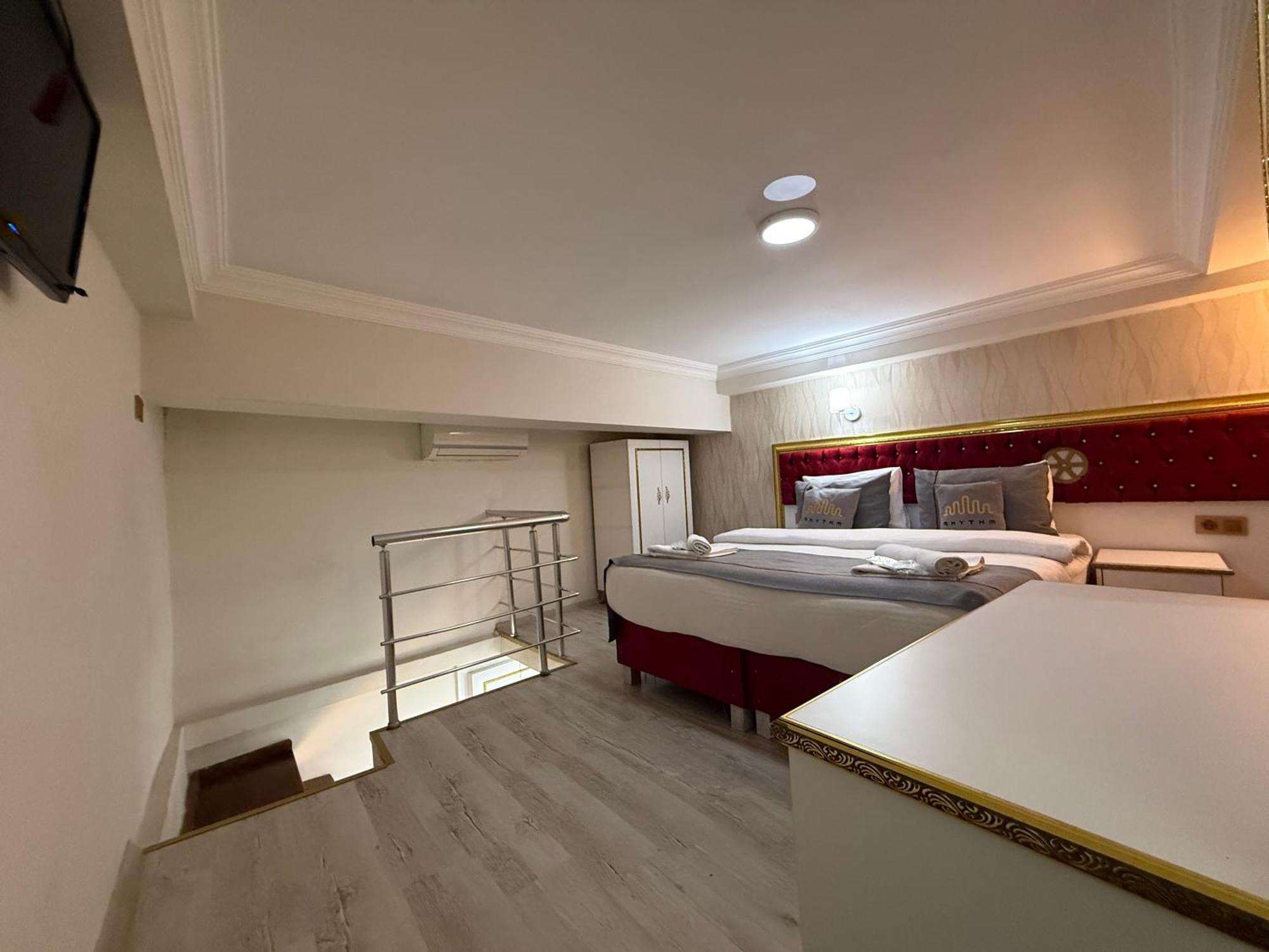 Rhythm Otel 2*